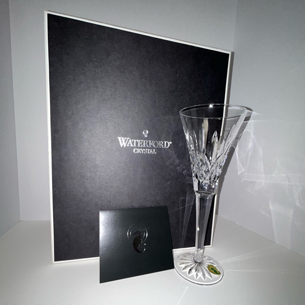 LisaMore Toasting Flutes Pair